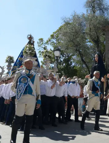 Publicidad exterior durante las Fiestas de la Encina Fiestas de la Encina Ponferrada