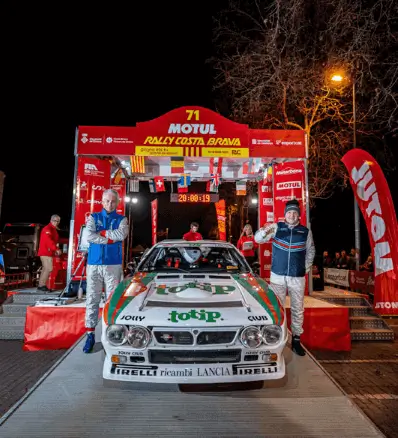 Publicidad exterior en el Rally Costa Brava