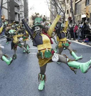 Publicidad exterior en el Carnaval de Sabadell