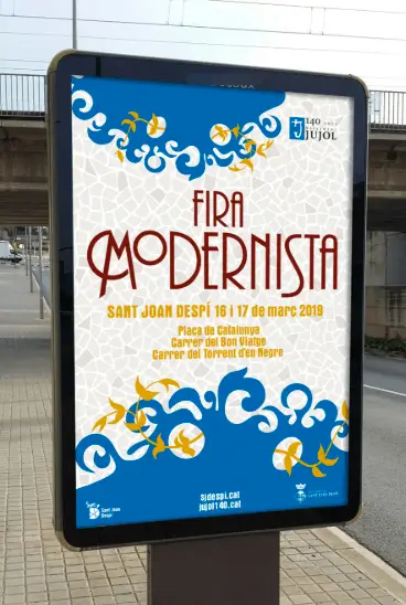 Soportes publicitarios activos durante la Fira Modernista de Sant Joan Despí, dedicada al legado de Josep Maria Jujol