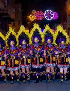 Publicidad exterior durante los Moros y Cristianos de Santa Pola