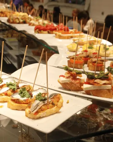 Publicidad exterior en Sestao para la Semana Gastronómica