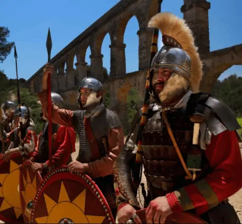 Publicidad exterior durante el Festival Tarraco Viva