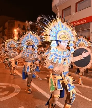 Publicidad exterior durante el Carnaval de Torrelavega Publicidad exterior durante el Carnaval de Torrelavega