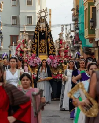 Publicidad exterior en Semana Santa Marinera de Valencia
