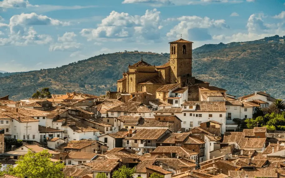 Mupis, marquesinas y vallas publicitarias de Marco Visual en Extremadura