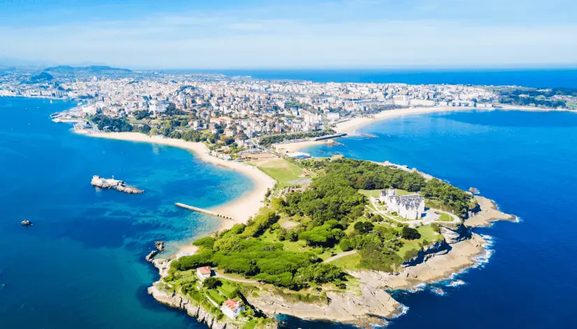 Marquesinas, mupis y termómetros publicitarios de Marco Visual en Santander